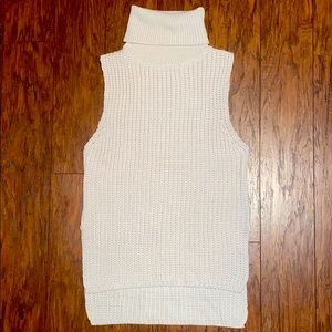 Brave Soul Sleeveless Turtleneck Sweater